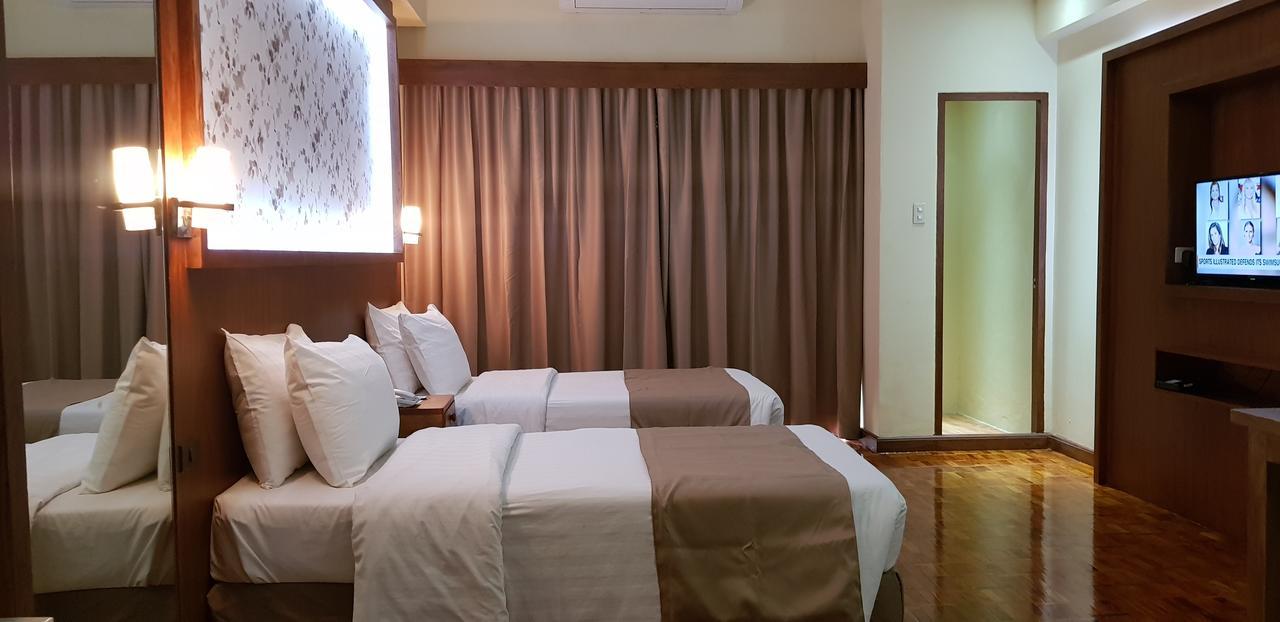 Bsa Tower Serviced Residences Makati City Exteriér fotografie