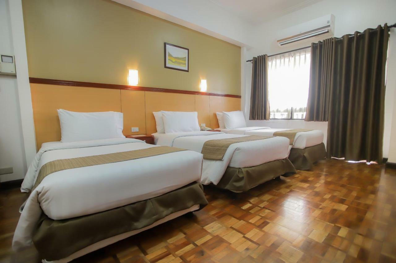 Bsa Tower Serviced Residences Makati City Exteriér fotografie